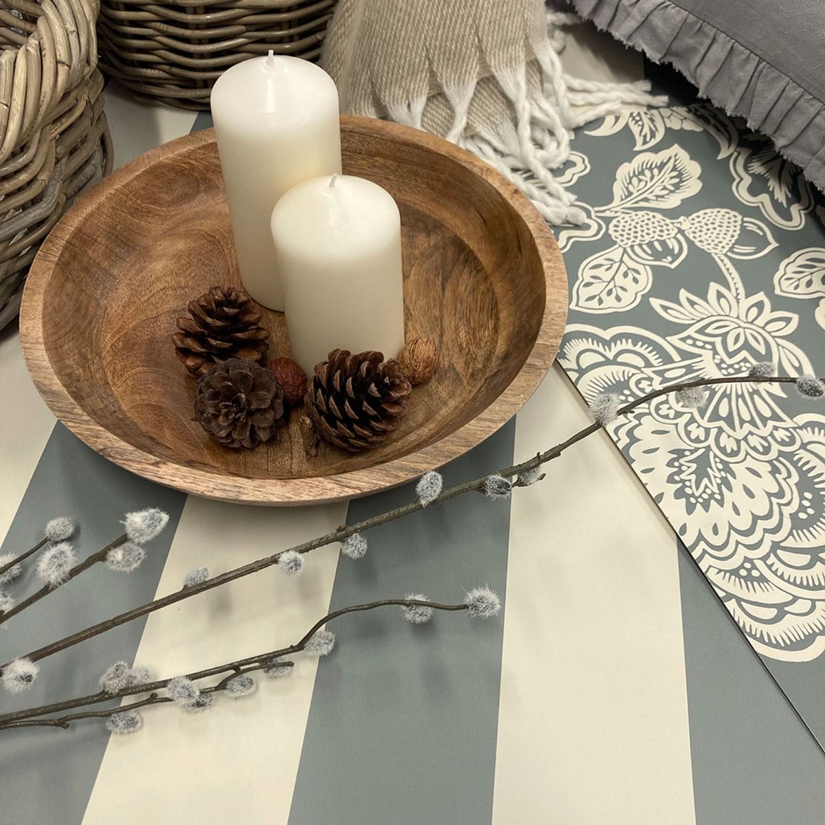 Fernhurst Stripe Wallpaper - Green - Belgravia - 1115 - Premier Wallcovering