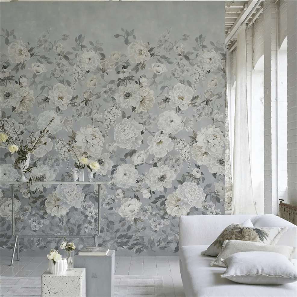 Fleur Blanche Wallpaper - Platinum - PDG1172/02 - Designers Guild - Premier Wallcovering
