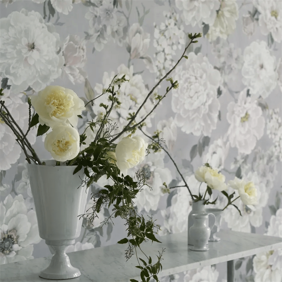 Fleur Blanche Wallpaper - Platinum - PDG1172/02 - Designers Guild - Premier Wallcovering