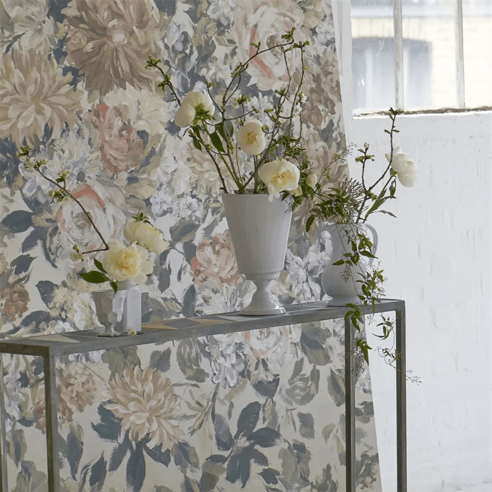 Fleurs D Artistes Wallpaper - Chalk - PDG1170/03 - Designers Guild - Premier Wallcovering