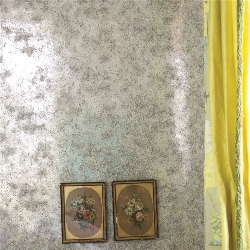 Florentine Wallpaper - Silver - P594/01 - Designers Guild - Premier Wallcovering