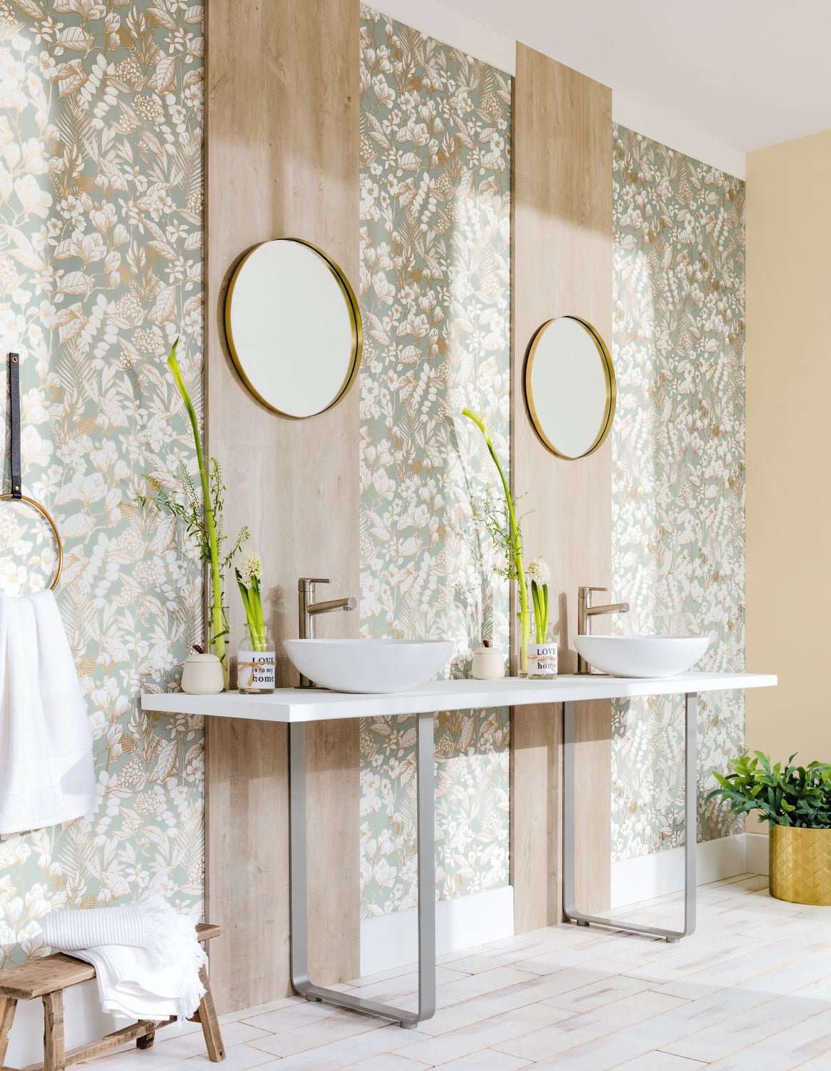 Flower Power May Wallpaper - Vert D'eau - Caselio - 101857024 - Premier Wallcovering