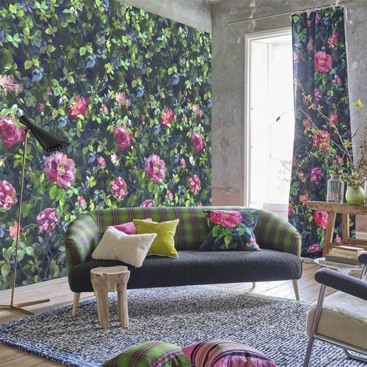 Gertrude Rose Wallpaper - Fuchsia - PDG1154/01 - Designers Guild - Premier Wallcovering