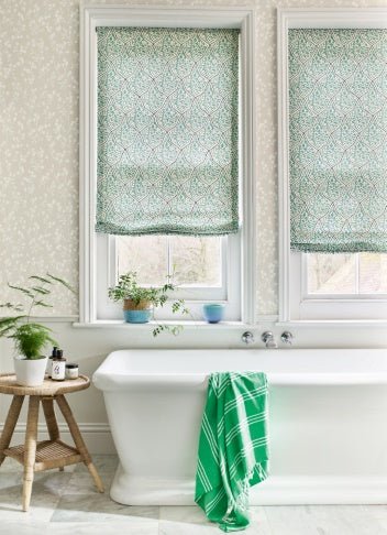 Ines Wallpaper - Cream/Blue - J178W - 04 - Jane Churchill - Premier Wallcovering