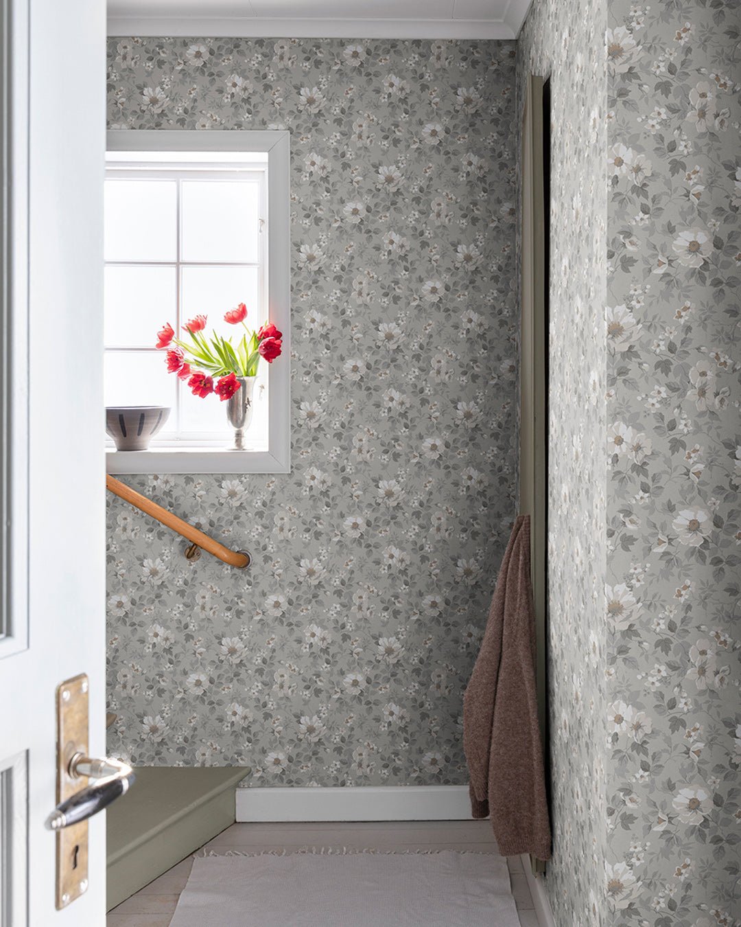 Johanna Wallpaper - Gray - Midbec - 92112 - Premier Wallcovering