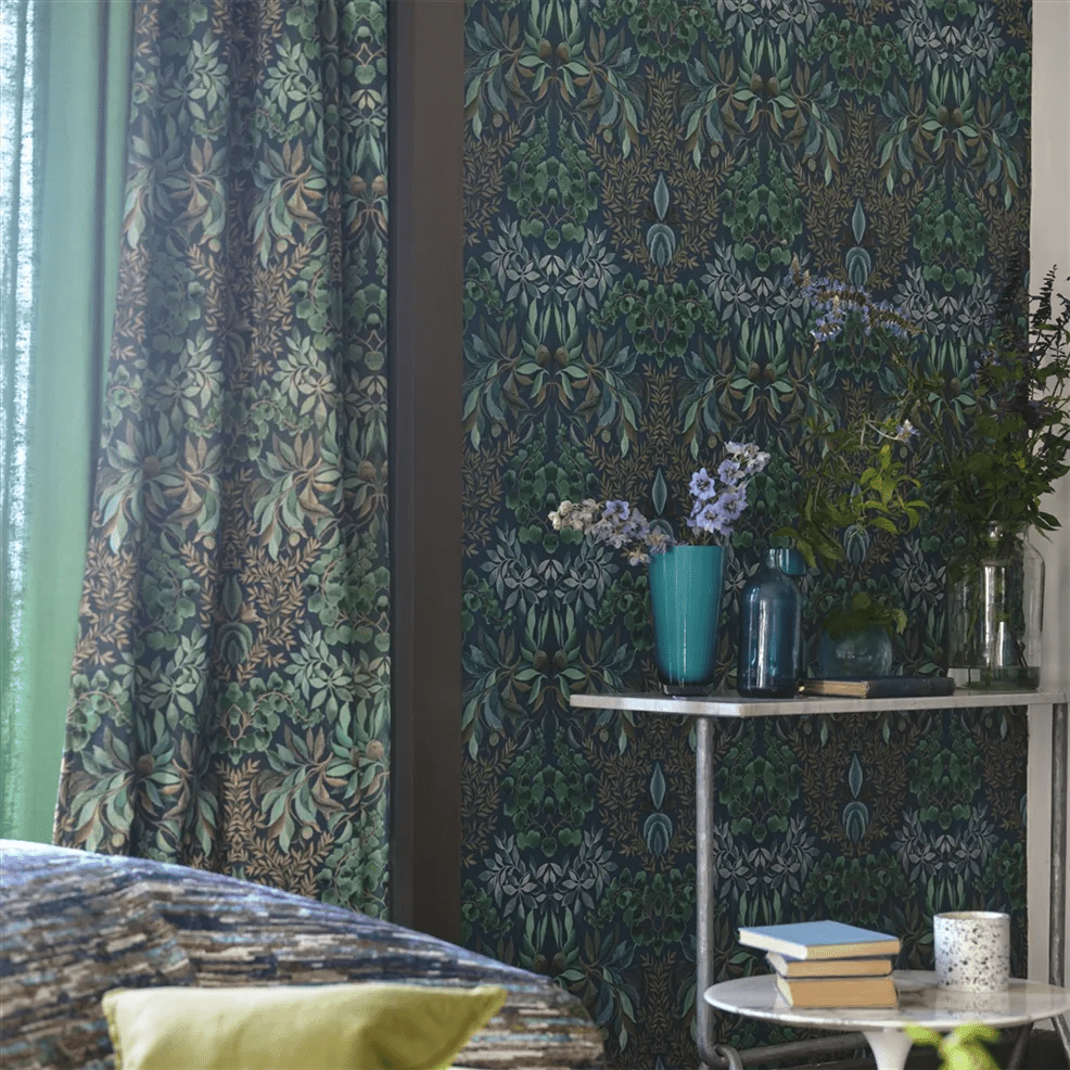 Karakusa Wallpaper - Midnight - PDG1157/06 - Designers Guild - Premier Wallcovering