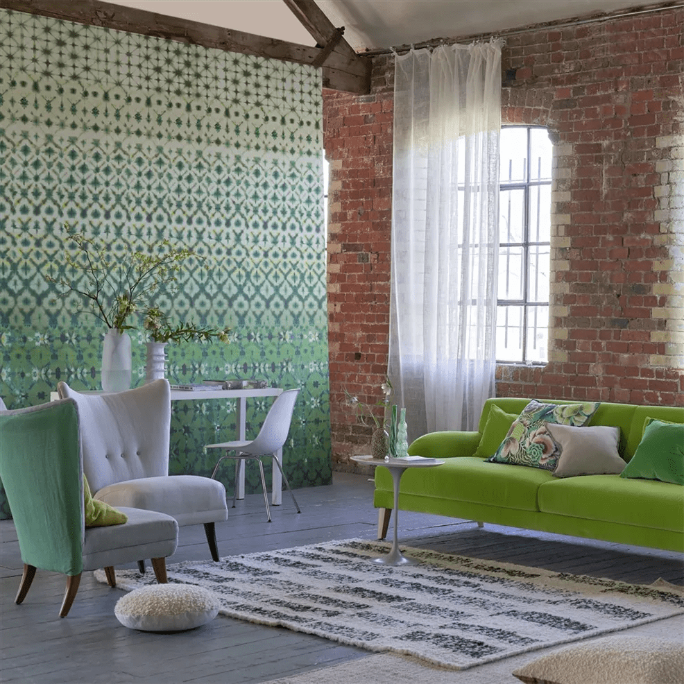 Karaoshi Wallpaper - Emerald - PDG1161/03 - Designers Guild - Premier Wallcovering