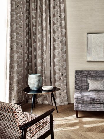 Klint Wallpaper - Cream - J8002 - 01 - Jane Churchill - Premier Wallcovering