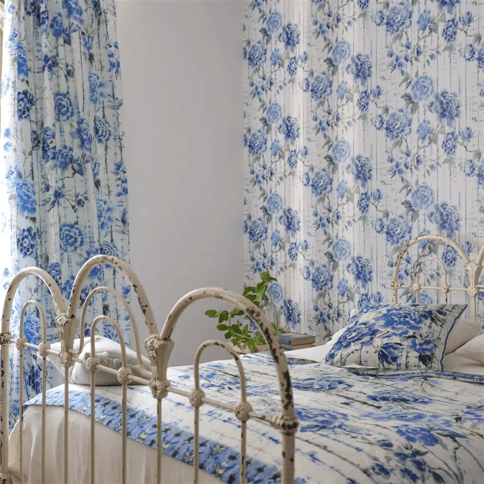 Kyoto Flower Wallpaper - Cobalt - PDG1158/05 - Designers Guild - Premier Wallcovering