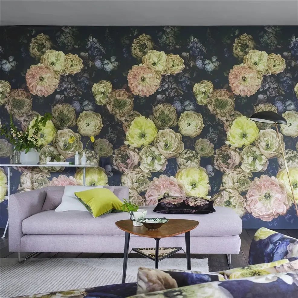 Le Poeme De Fleurs Wallpaper - Midnight - PDG1107/02 - Designers Guild - Premier Wallcovering