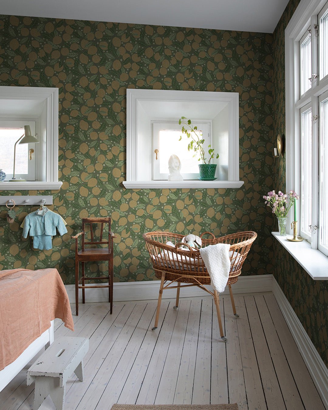 Lemona Wallpaper - Green - Midbec - 44119 - Premier Wallcovering