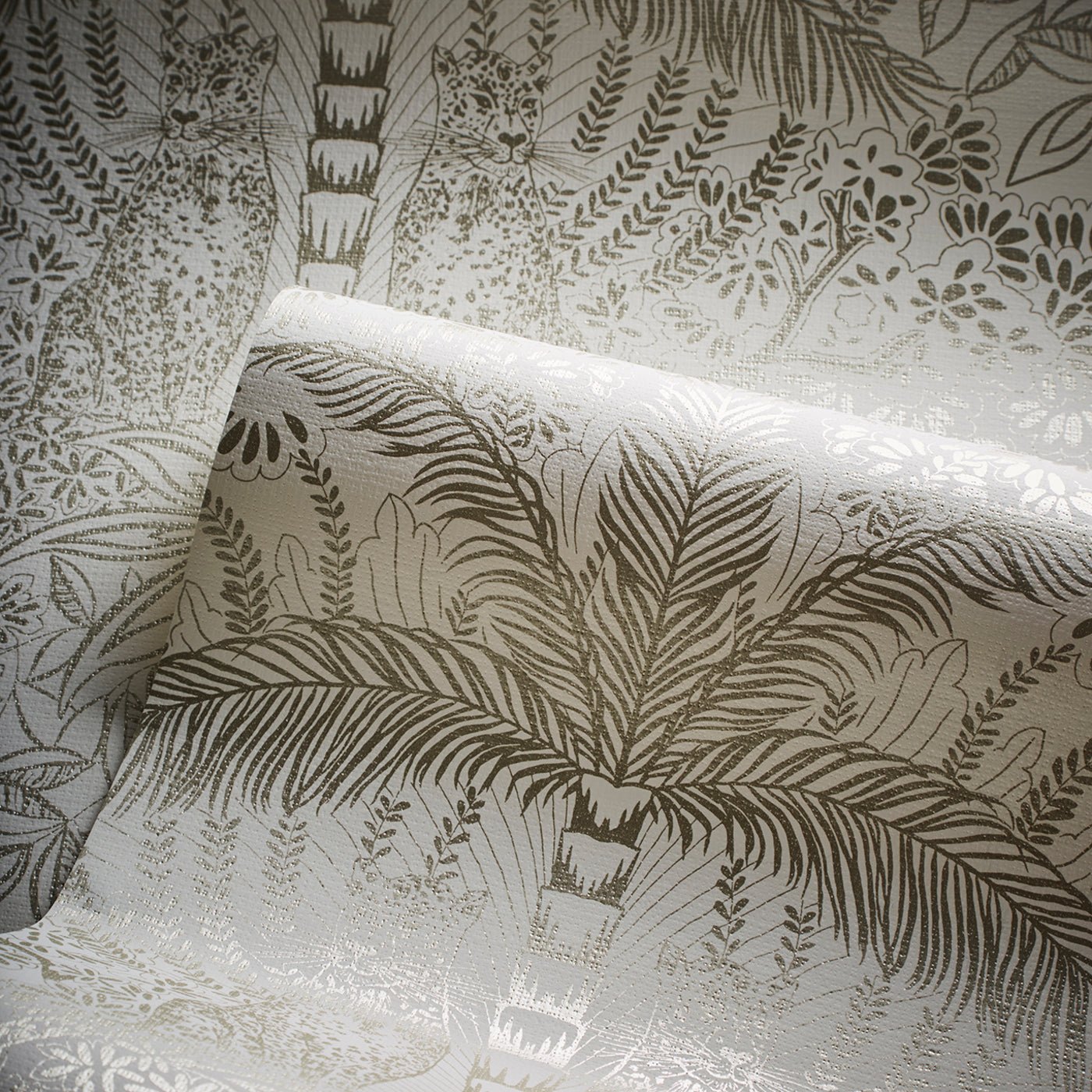 Leopardo Wallpaper - Gold/Ivory - Clarke & Clarke - W0141/03 - Premier Wallcovering