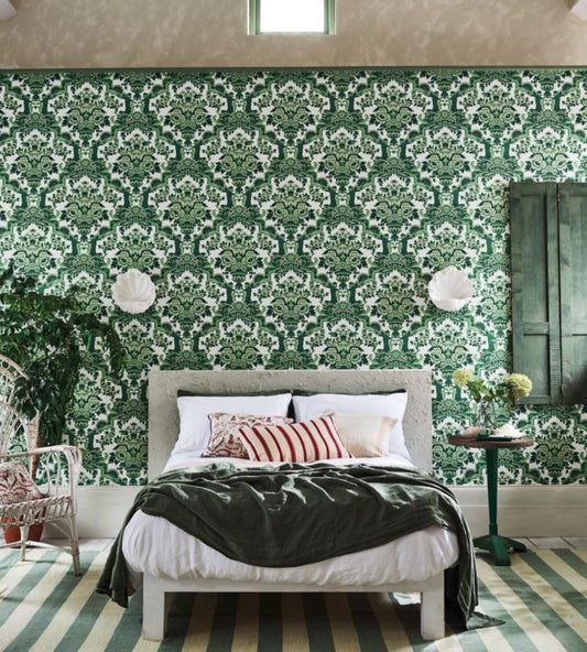 Lola Wallpaper - Forest Green on White - 117/13040 - Cole & Son - Premier Wallcovering