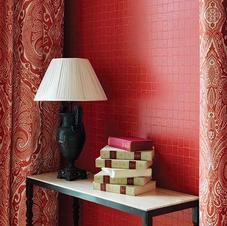 Mahayana Wallpaper - Gold - Nina Campbell - NCW4185-02 - Premier Wallcovering