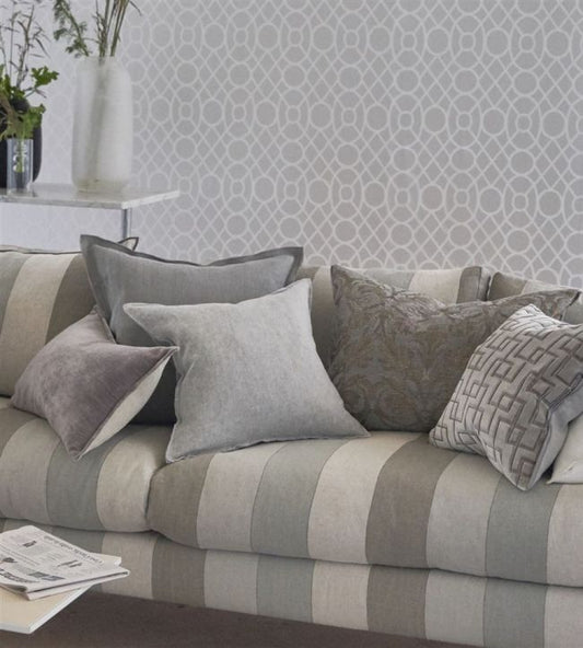 Merletti Wallpaper - Pearl - PDG1093/02 - Designers Guild - Premier Wallcovering