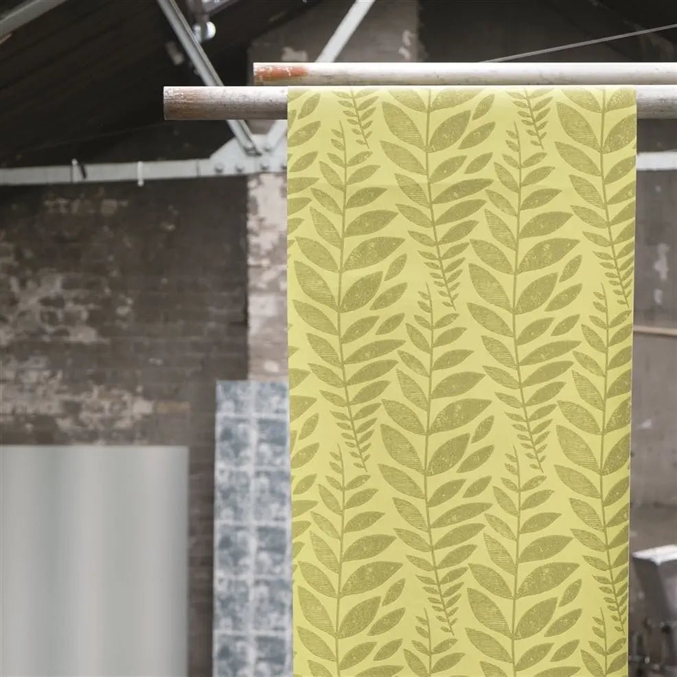 Odhni Wallpaper - Moss - P627/04 - Designers Guild - Premier Wallcovering