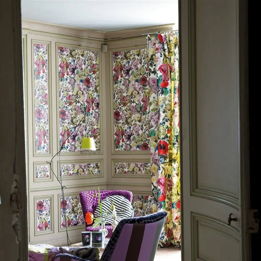 Orangerie Wallpaper - Rose - P550/01 - Designers Guild - Premier Wallcovering
