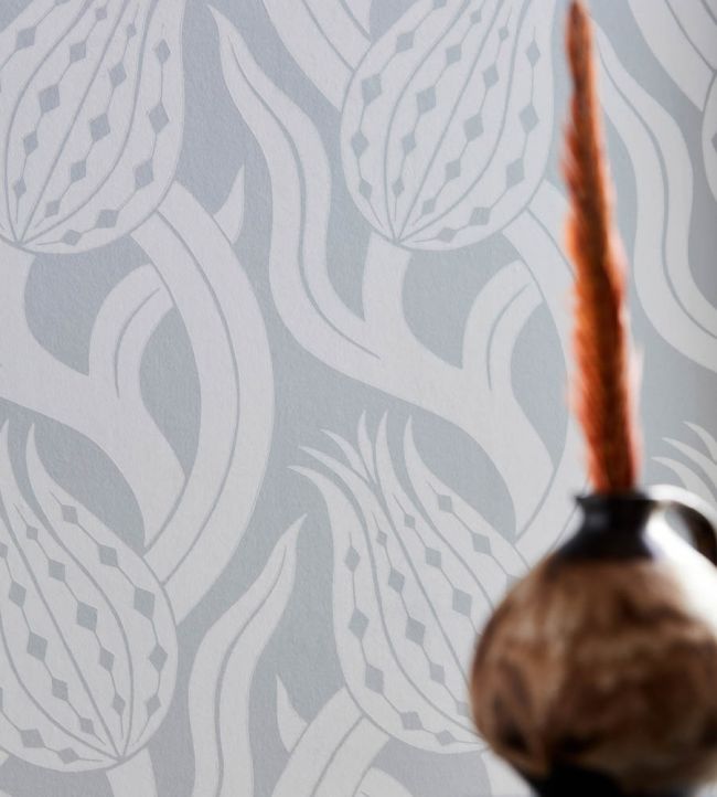 Persian Tulip Wallpaper - Quartz Grey - ZHIW312995 - Zoffany - Premier Wallcovering