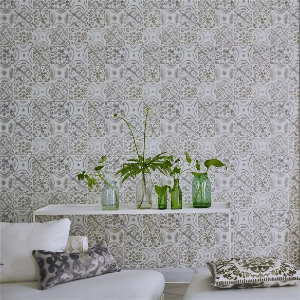 Pesaro Wallpaper - Graphite - PDG1021/02 - Designers Guild - Premier Wallcovering