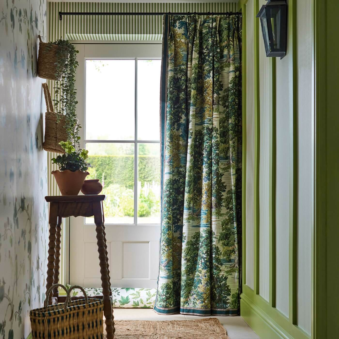 Pinetum Stripe Wallpaper - Sap Green - DABW217255 - Sanderson - Premier Wallcovering
