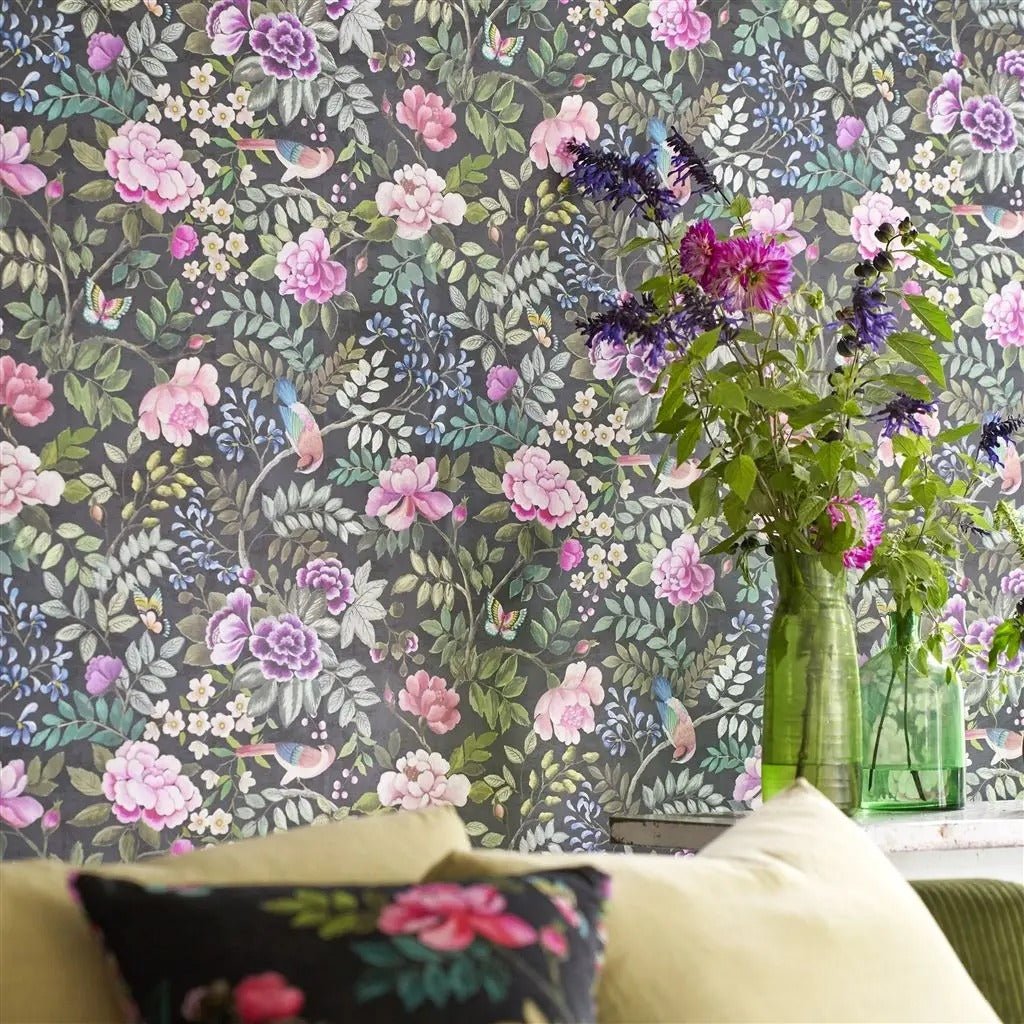 Porcelaine de Chine Wallpaper - Noir - PDG1146/02 - Designers Guild - Premier Wallcovering