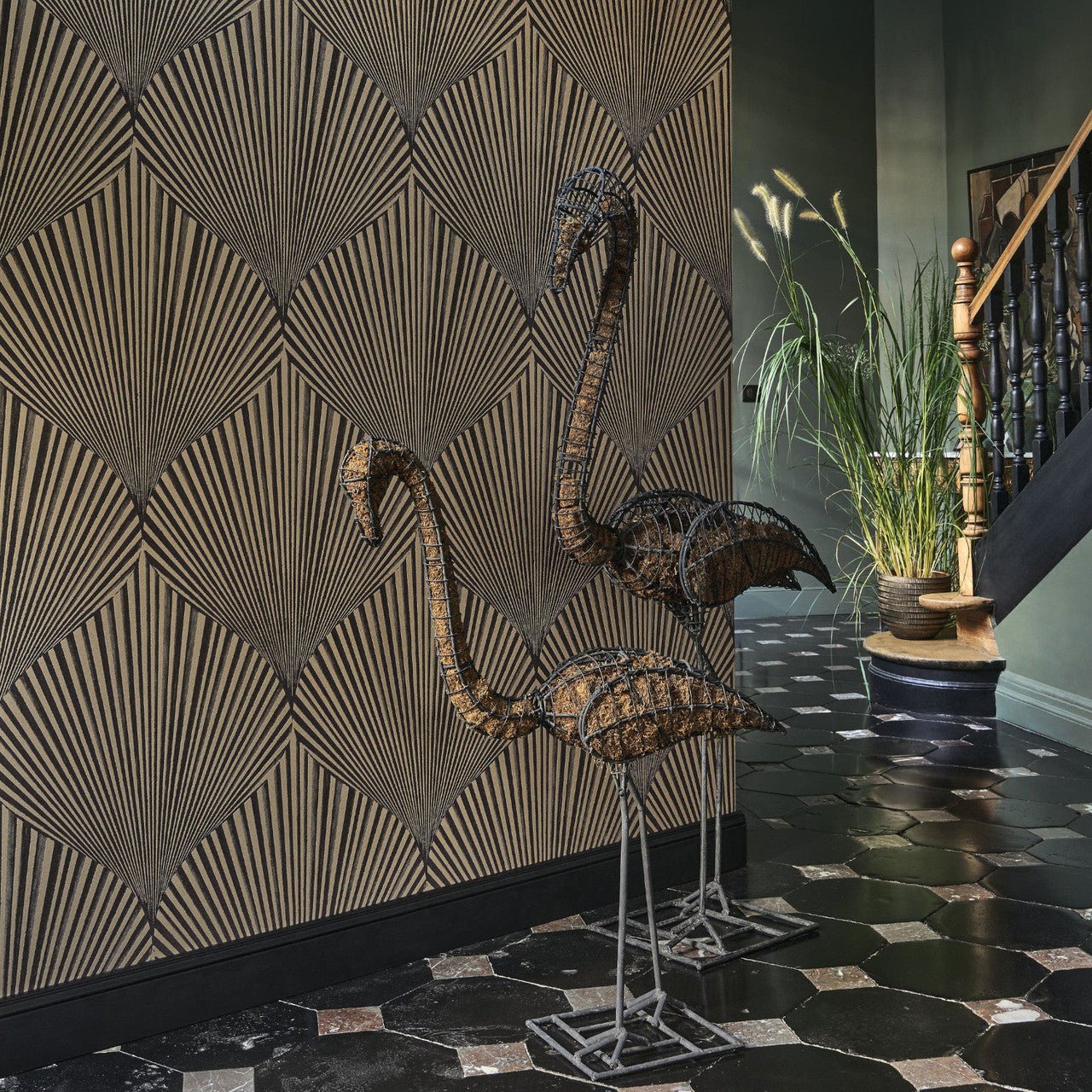 Semiramis Babylone Wallpaper - Noir Reglisse - Casadeco - 89769365 - Premier Wallcovering