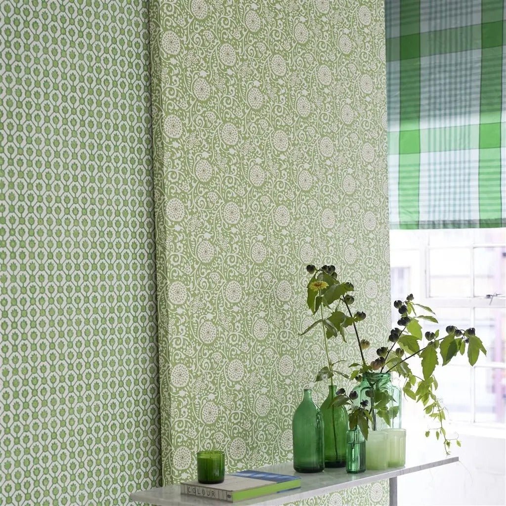 Shaqui Wallpaper - Emerald - PDG1147/06 - Designers Guild - Premier Wallcovering