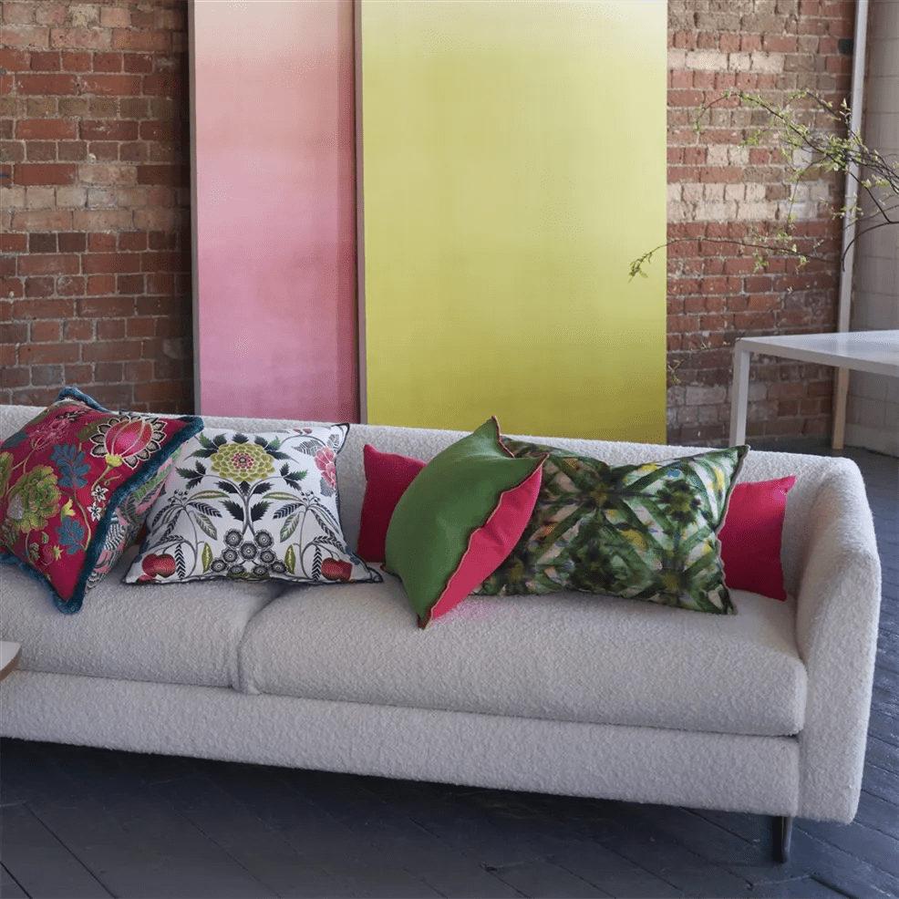 Shoshi Wallpaper - Fuchsia - PDG1163/10 - Designers Guild - Premier Wallcovering
