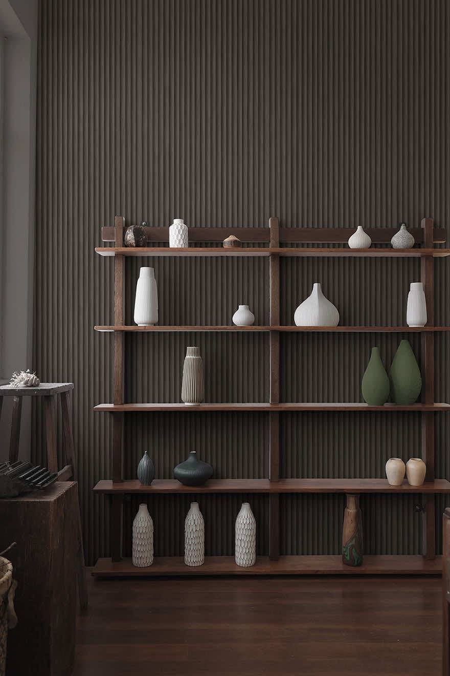 Teak Wallpaper - Charcoal - Holden Décor - 91862 - Premier Wallcovering