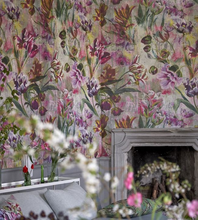 Tulipa Stellata Wallpaper - Fuchsia - PDG1037/01 - Designers Guild - Premier Wallcovering