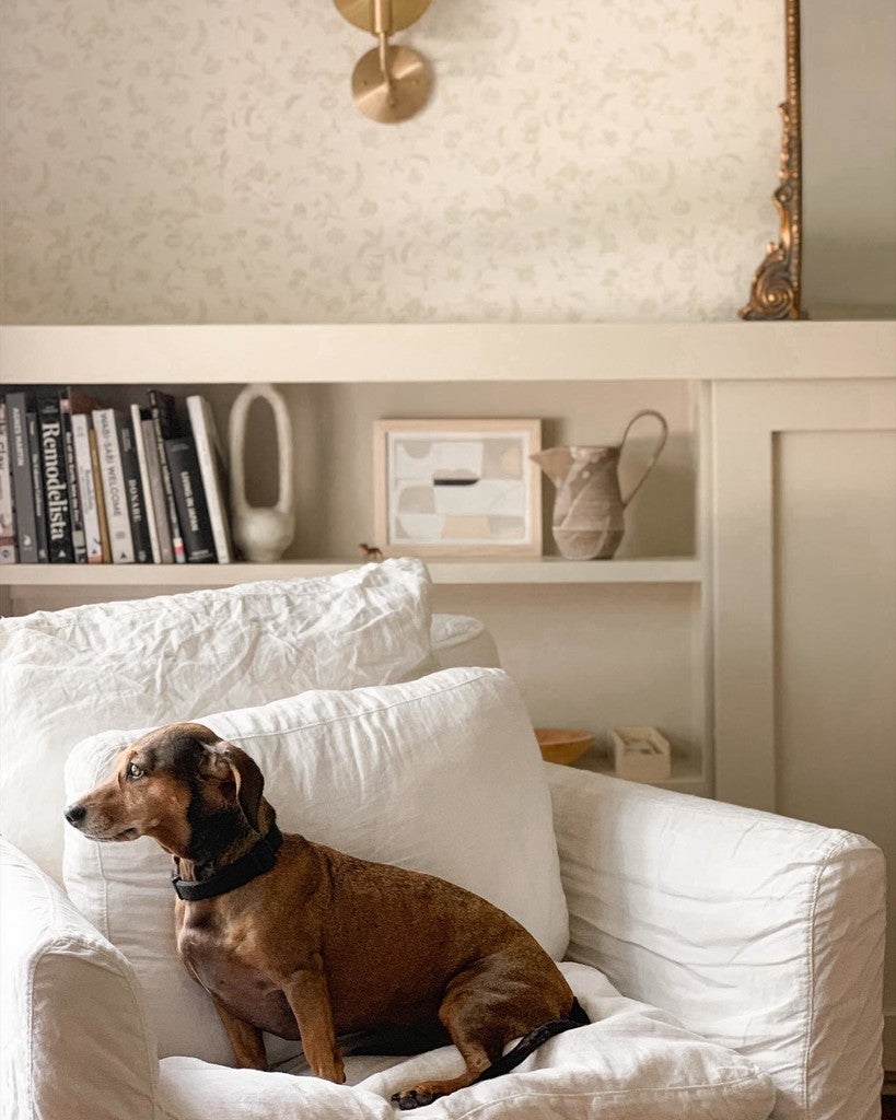 Uppark Wallpaper - Wimborne White - 592 - Farrow & Ball - Premier Wallcovering