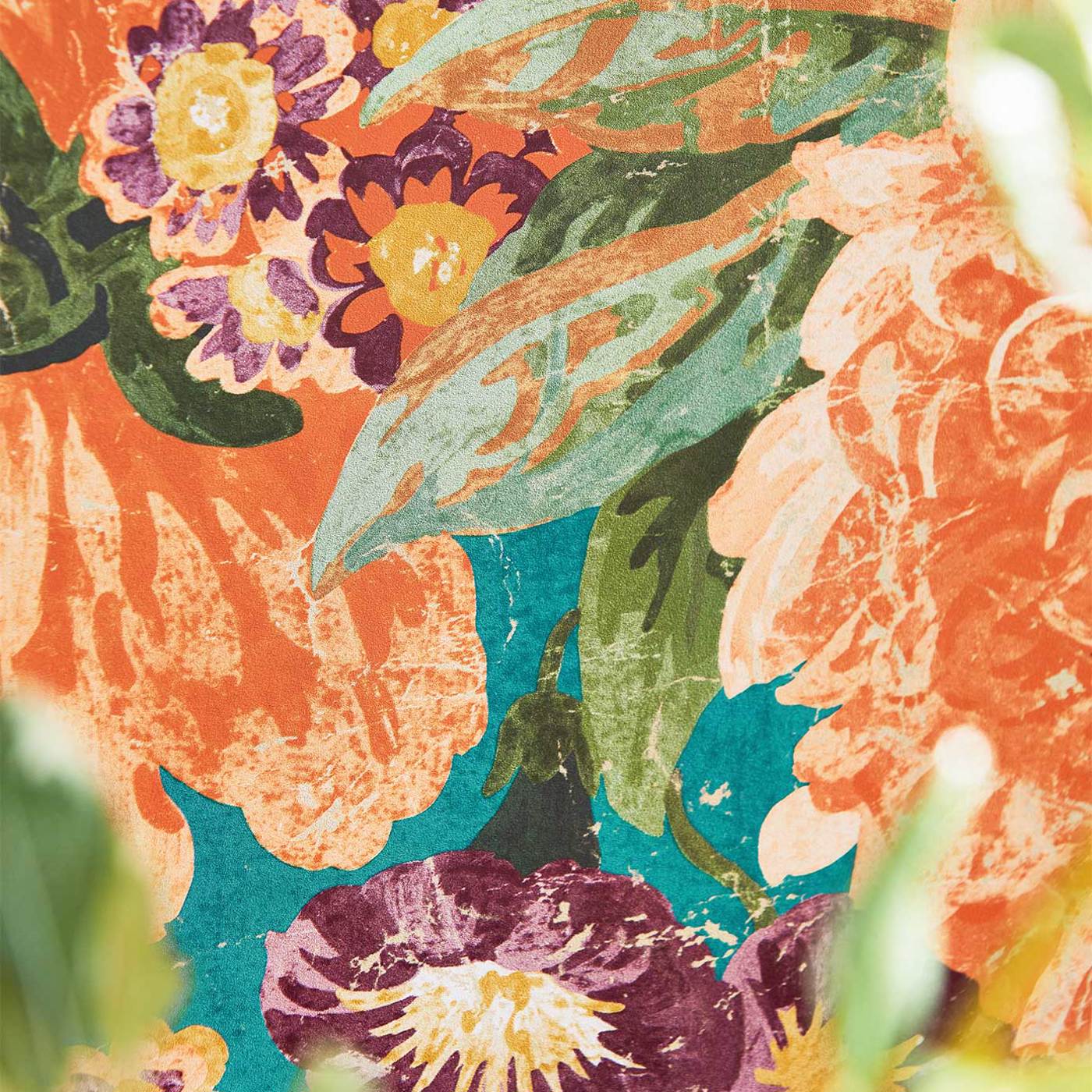 Very Rose And Peony Wallpaper - Kingfisher/Rowan Berry - DOSW217027 - Sanderson - Premier Wallcovering