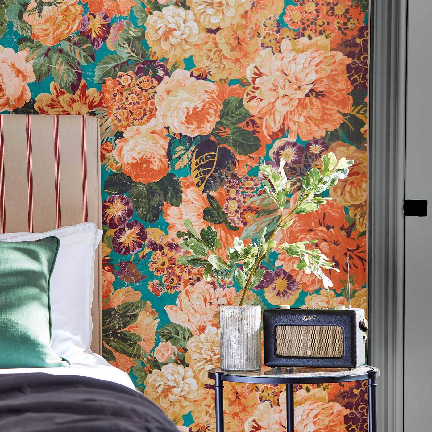 Very Rose And Peony Wallpaper - Kingfisher/Rowan Berry - DOSW217027 - Sanderson - Premier Wallcovering
