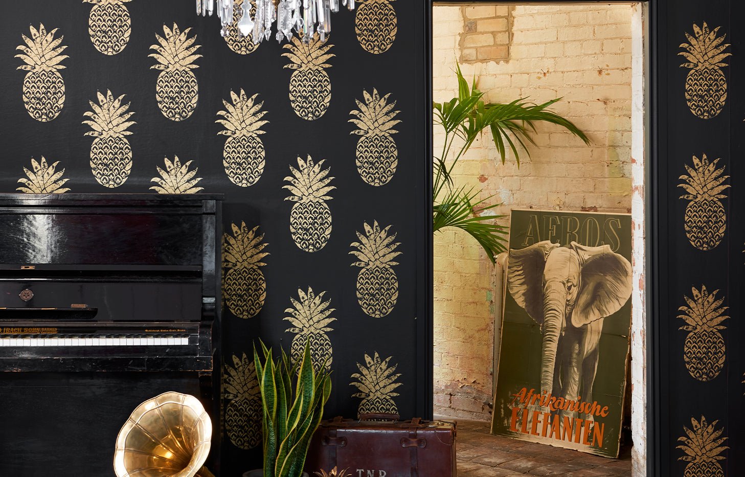 Clarke & Clarke - Premier Wallcovering