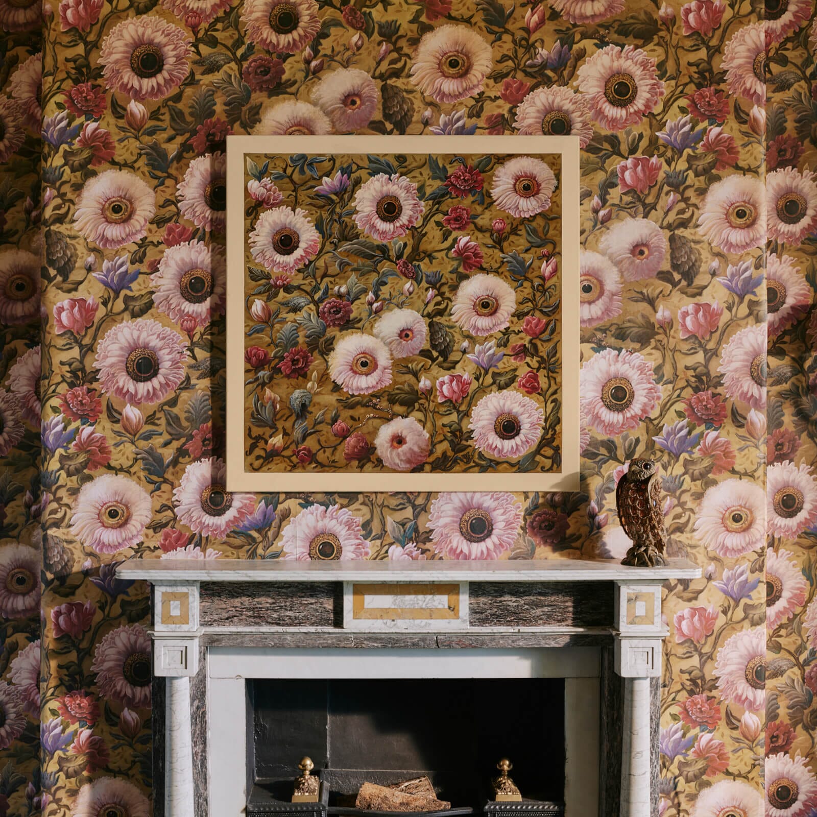 1-WA-APC-DI-AUO-XXX - Apricus Wallpaper - Aurelian - House of Hackney