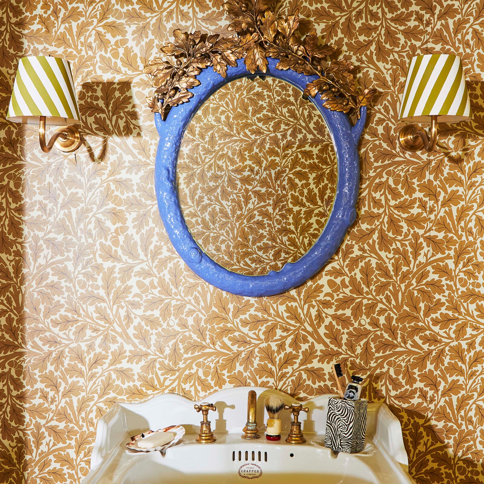 1-WA-QUE-DI-AUT-XXX - Quercus Wallpaper - Auric - House of Hackney