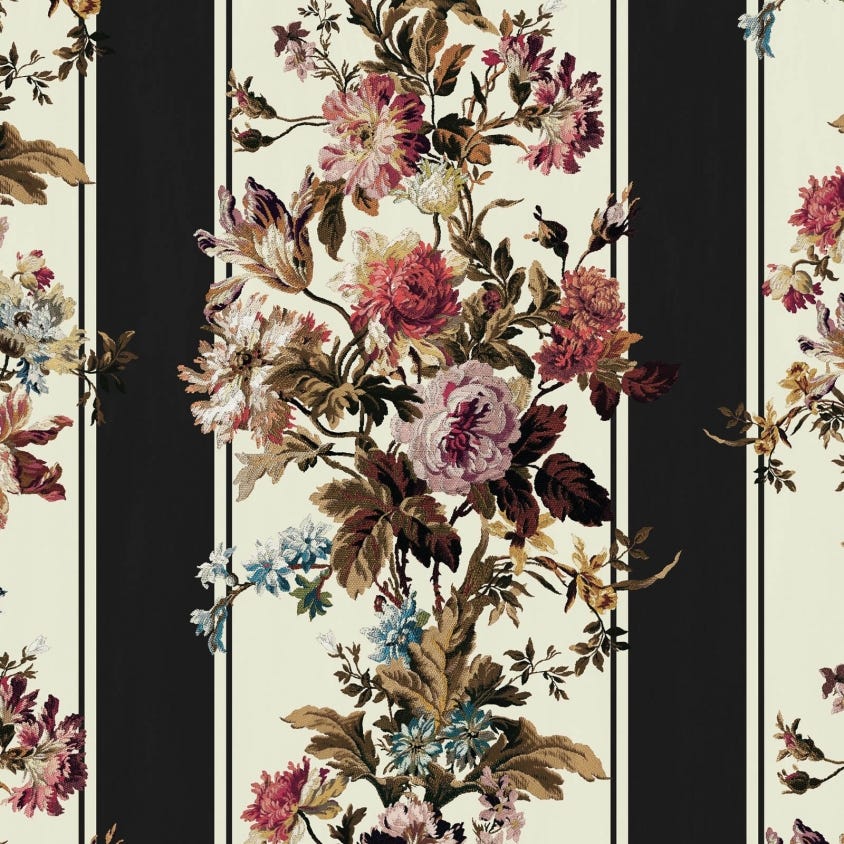1-WA-ROG-DI-NOI-XXX - Rosetta Garland Wallpaper - Noir - House of Hackney