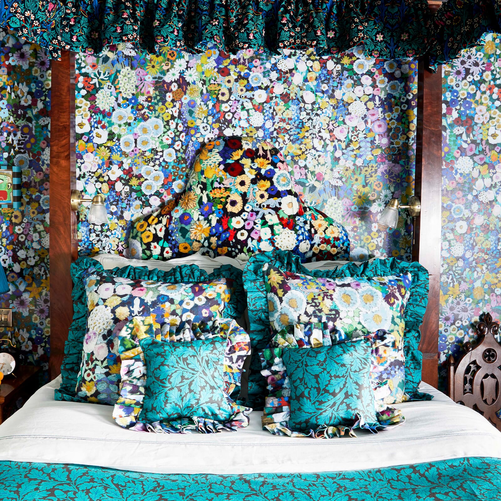 1-WA-WOO-DI-MEA-XXX - Woodstock Wallpaper - Meadow - House of Hackney