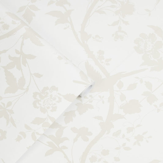 113391 - Oriental Garden Pearlescent Wallpaper - White - Laura Ashley