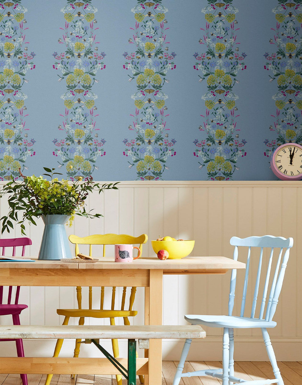 118577 - Perfect Pollinators Wallpaper - Haze Blue - Joules