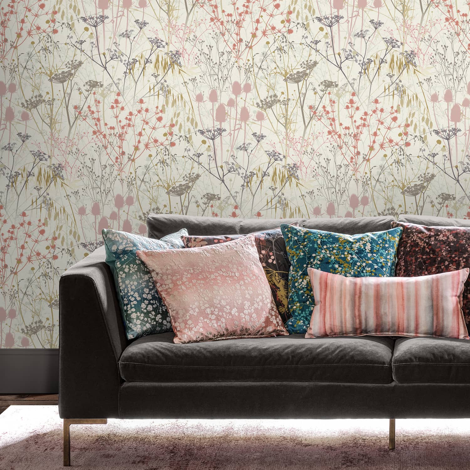 120371 - Summer Border Wallpaper - Shell - Clarissa Hulse