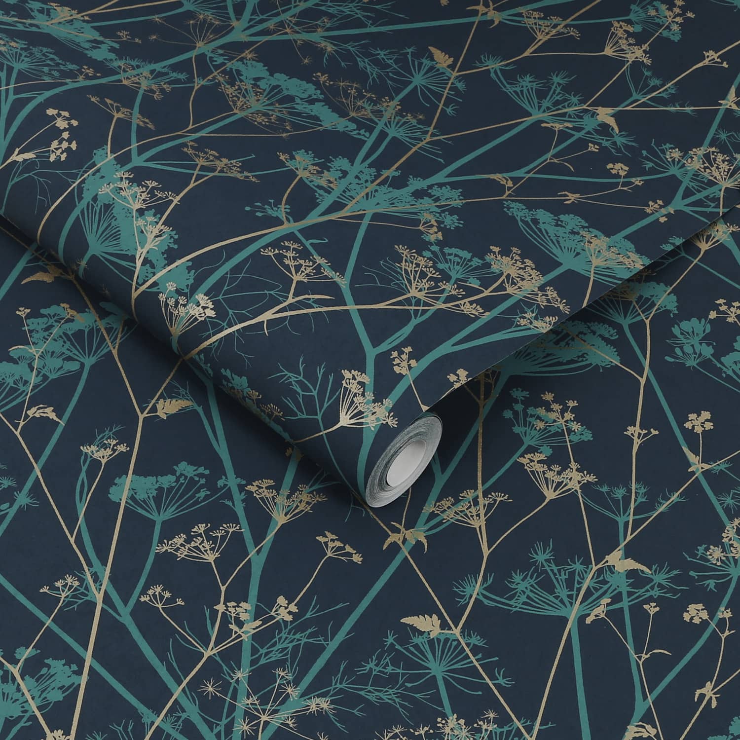 120394 - Wild Chervil Wallpaper - Kingfisher & Gold - Clarissa Hulse
