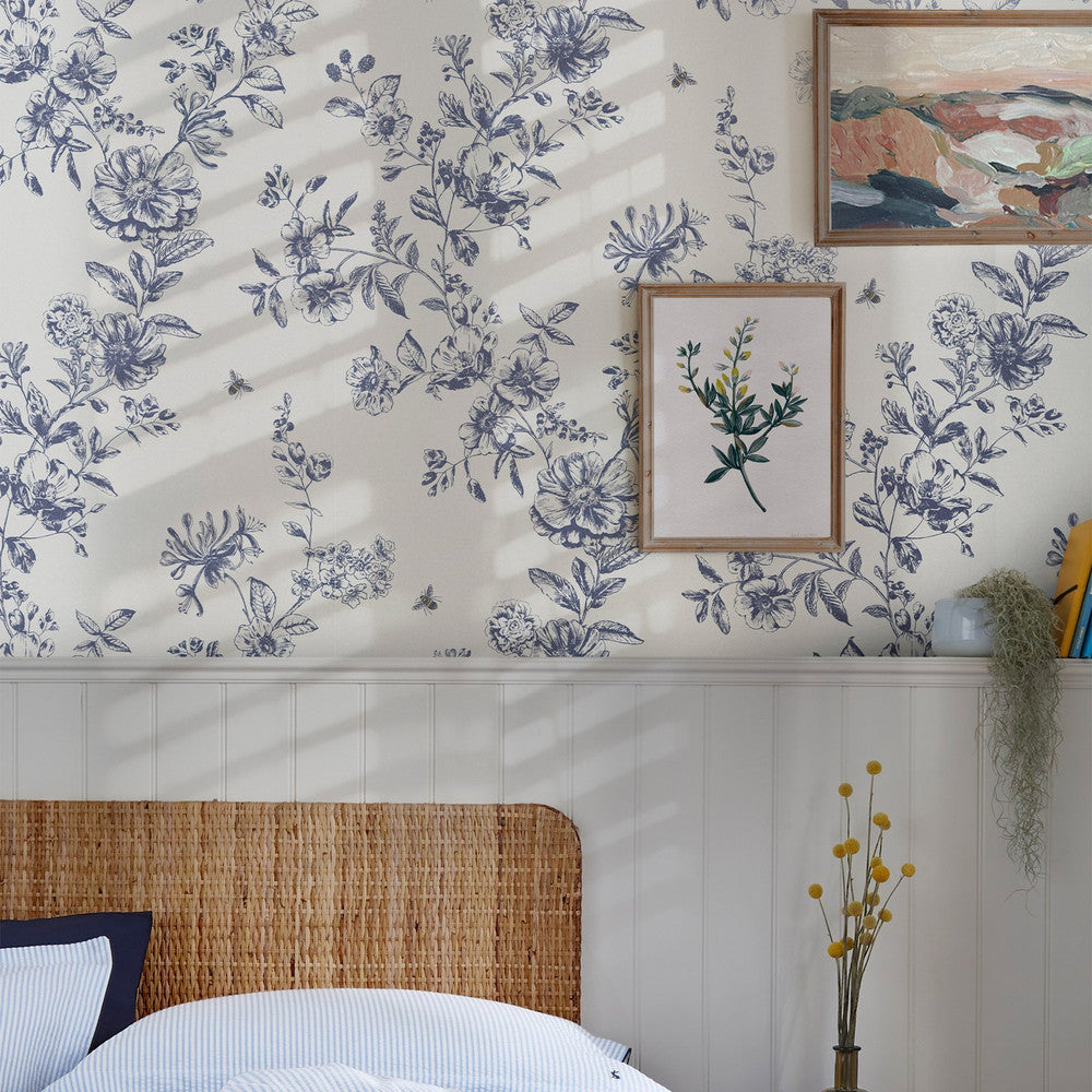120866 - Honey Floral Wallpaper - Cream - Joules