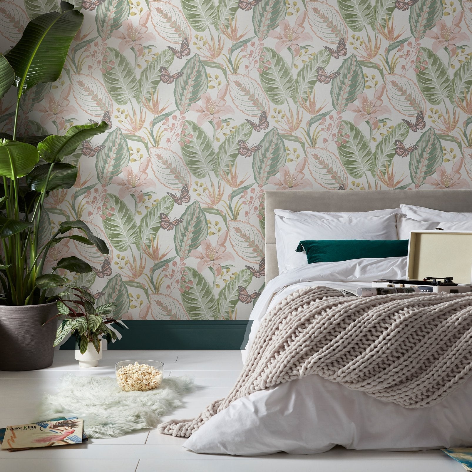 122358 - Eden Wallpaper - Pastels - Envy