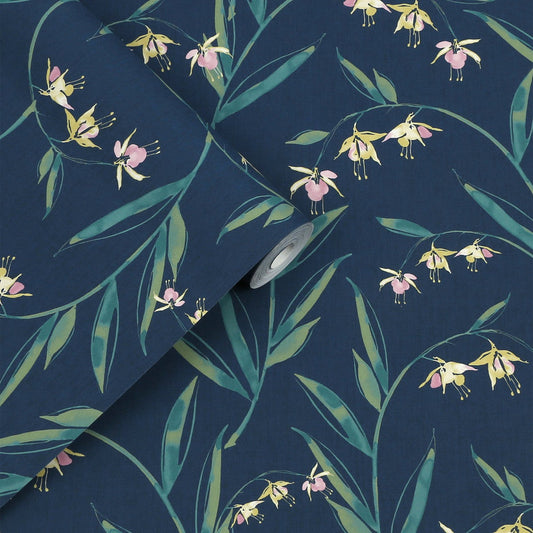 127402 - Fulwell Fuchsia Wallpaper - Midnight Seaspray - Laura Ashley