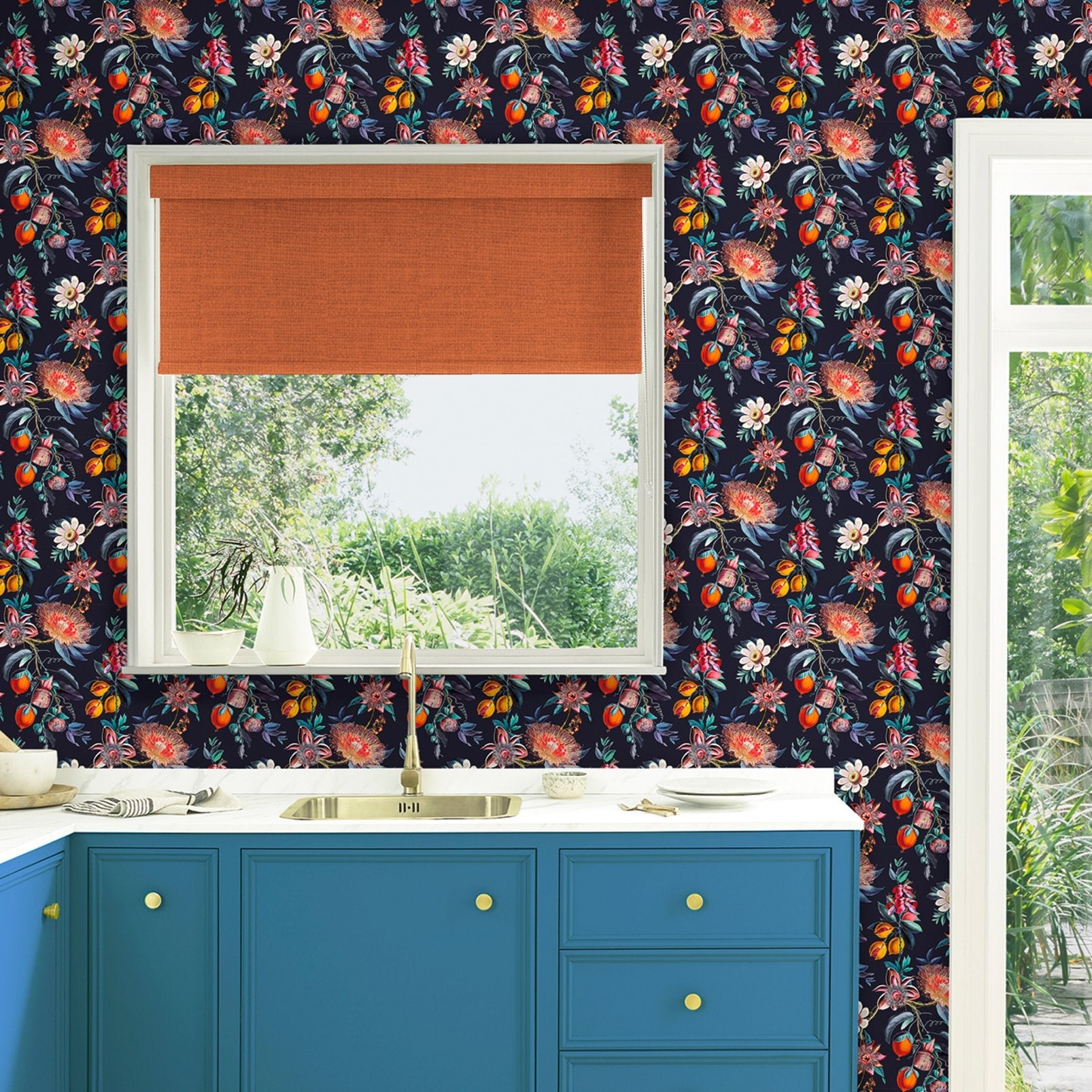 127917 - Physic Garden Wallpaper - Navy - Graham & Brown