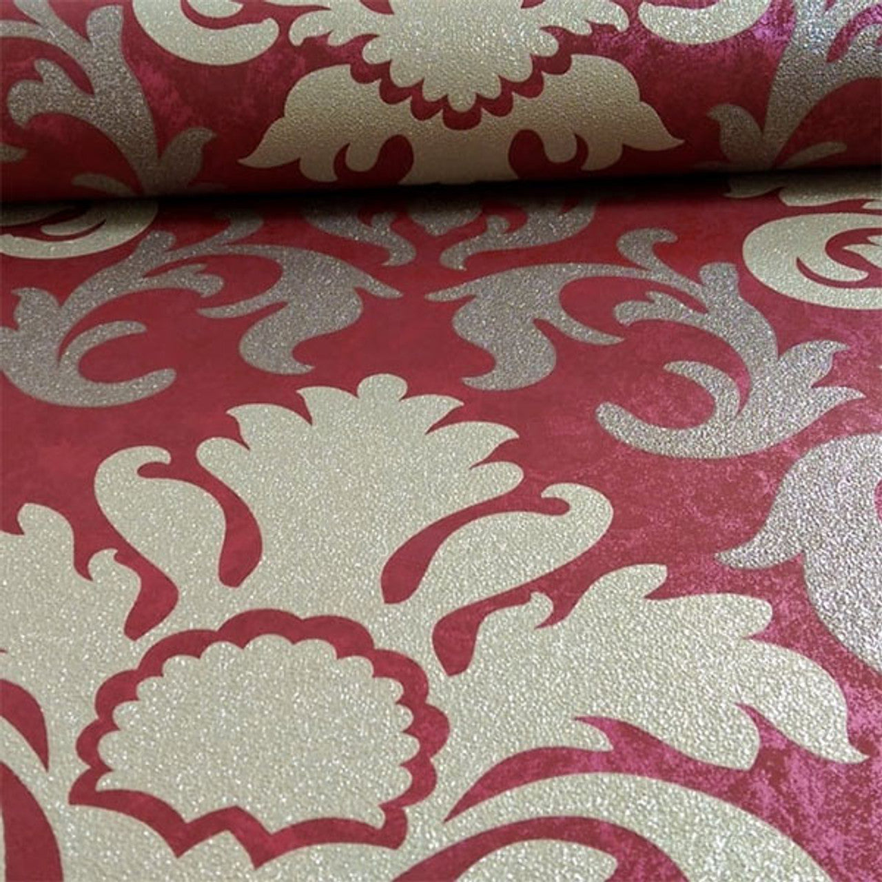 13343-80 - Carat Décor Damask Wallpaper - Red and Gold - P+S International