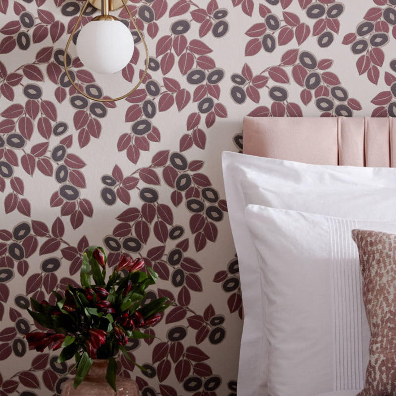 1907-136-02 - Rosetta Wallpaper - Rose - 1838 wallcoverings