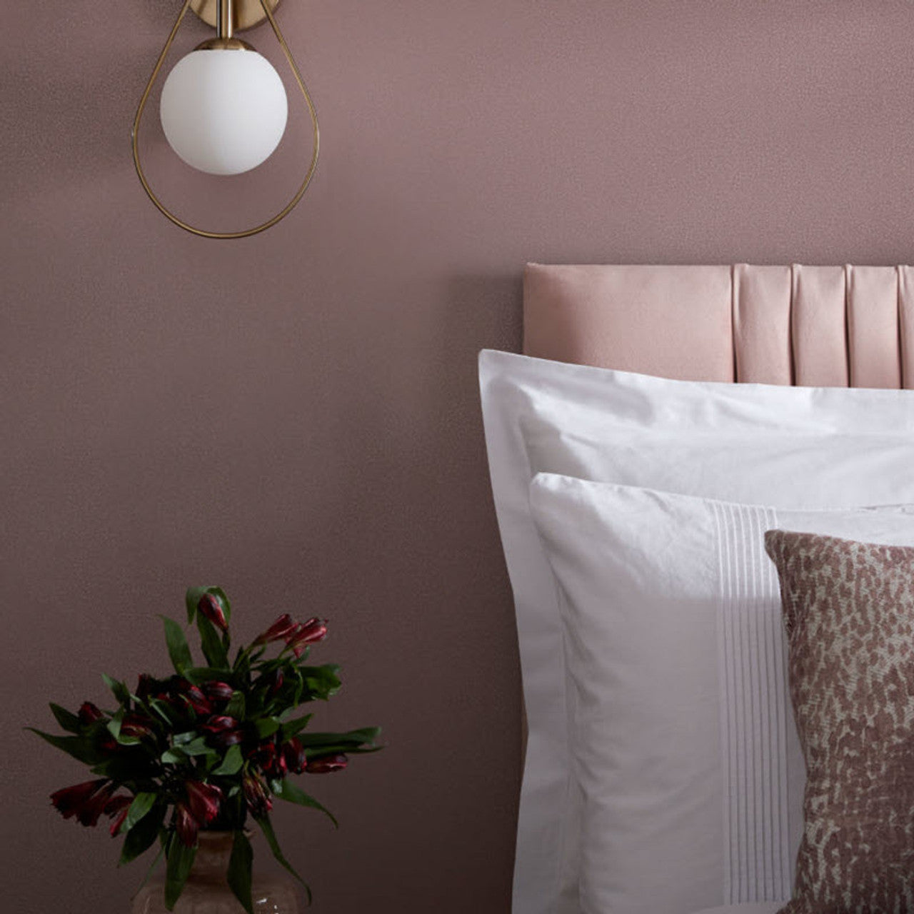 1907-141-02 - Emile Wallpaper - Rose - 1838 wallcoverings
