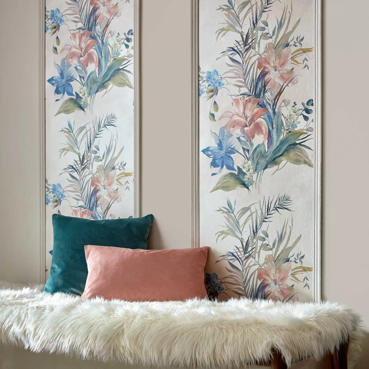 2109-154-02 - Lilliana Wallpaper - Cream - 1838 wallcoverings